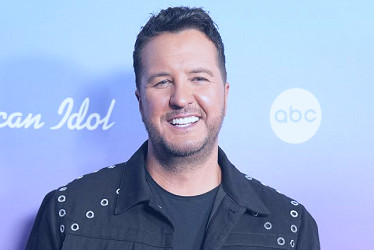 Luke Bryan Says He's Slowing Things Down and Focusing on Family After  'Rough Year'